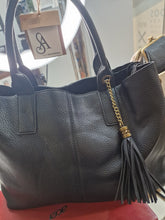Cargar imagen en el visor de la galería, BOLSO GRANDE PIEL
