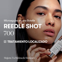 Cargar imagen en el visor de la galería, VT COSMETICS VT REEDLE SHOT 700 (30 ml) Suero Facial Anti-envejecimiento con Aceite de Semilla, Centella Asiática y Ácido Hialurónico
