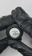 Cargar y reproducir el video en el visor de la galería, Gel Polish SKIN ROSE 018 15ml
